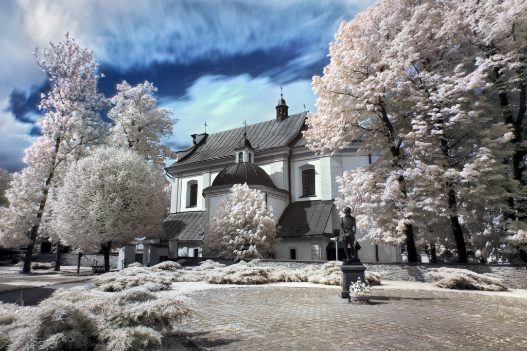 ZAPYTANIE OFERTOWEdotyczące realizacji zamówienia pn. „Renowacja zabytkowej elewacji kościoła, dzwonnicy Parafii pw. Św. Marii Magdaleny w Dukli